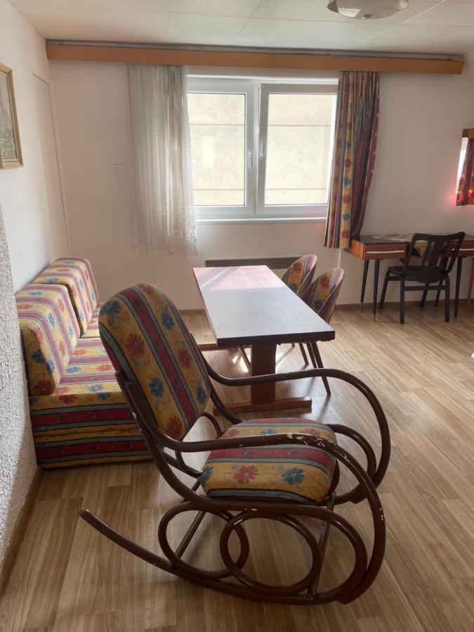Penzion Fontana Hotel Namest nad Oslavou Ngoại thất bức ảnh