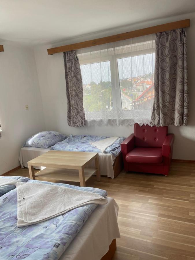 Penzion Fontana Hotel Namest nad Oslavou Ngoại thất bức ảnh
